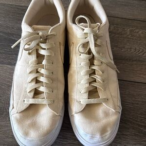 Nike Blazer Low SB NYC Edition Procell Cream Canvas Sneakers 12